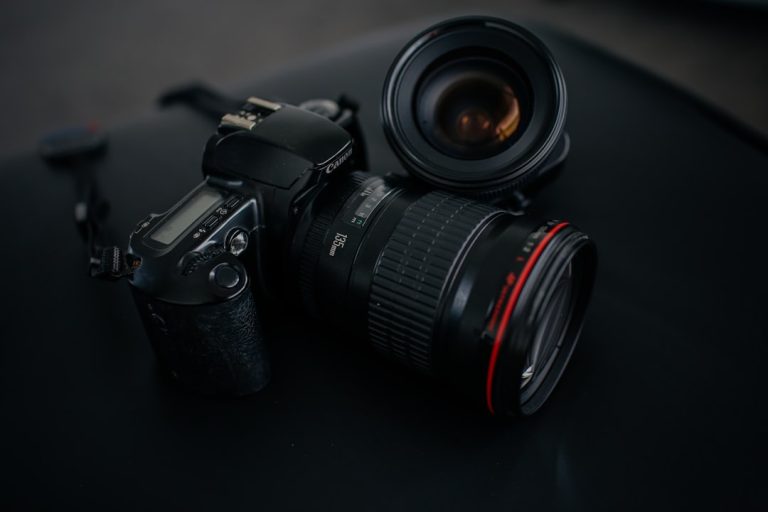 Capturing Moments: A Photographer’s Guide to Essential Equipment